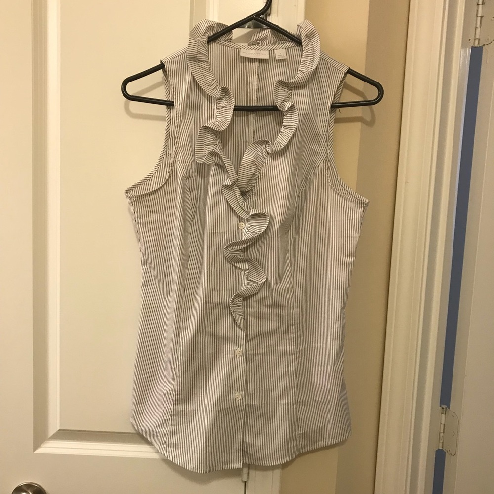 Sleeveless button down blouse